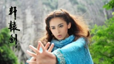 迪丽热巴|5位“新疆美女”，热巴娜扎颜值实在太可了，蒋欣情商简直是绝了