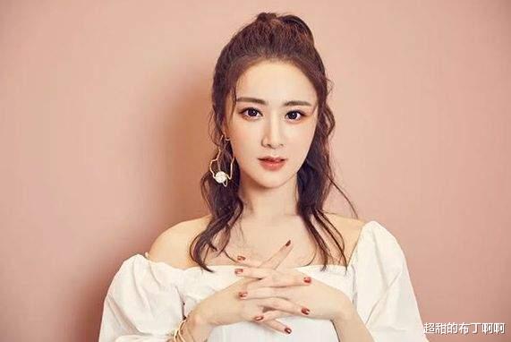 薇娅|薇娅事件后续：电台为她定制的综艺被替换，老家撤她的广告标语