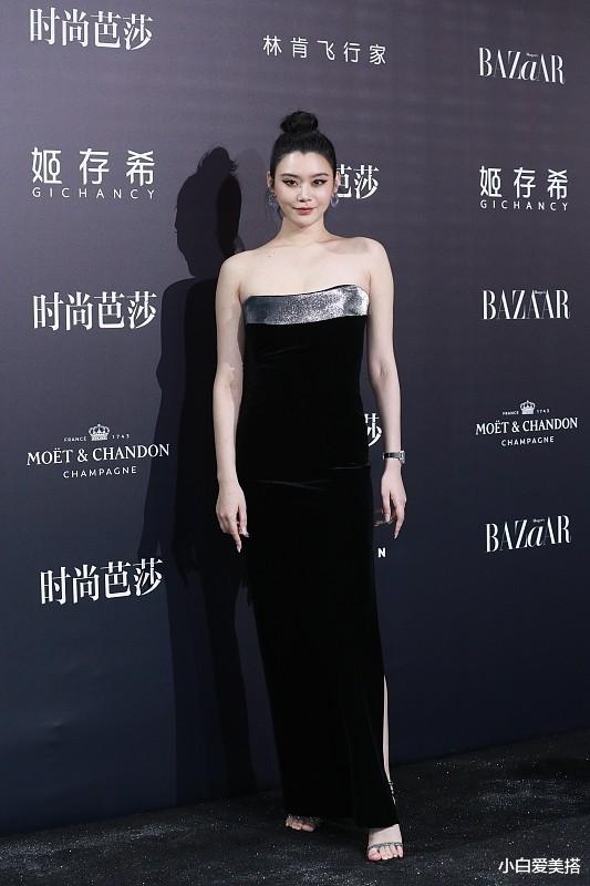 小白爱美搭|奚梦瑶豪门生活太滋润，穿抹胸裙勒出“脂肪肉”，看着美感大减