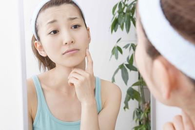 脾胃|大便总是先硬后软，是肠癌？还是湿气太重？