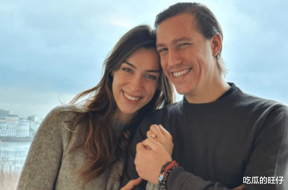 律师|瓦匠女儿成王妃，王子为她愿放弃王位，结果10年后输给白富美律师