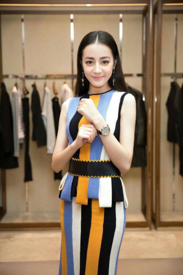 迪丽热巴|全球美人谱第四期：迪丽热巴的身材有多火爆，还叫她胖迪吗？