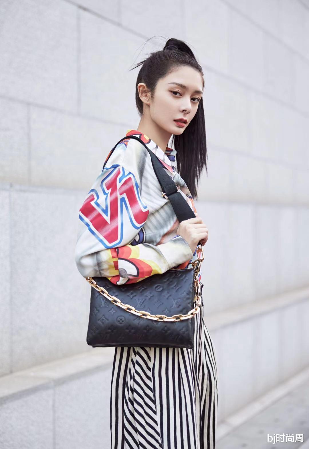 谢依霖|女生穿搭可以学傅菁look,可盐可甜