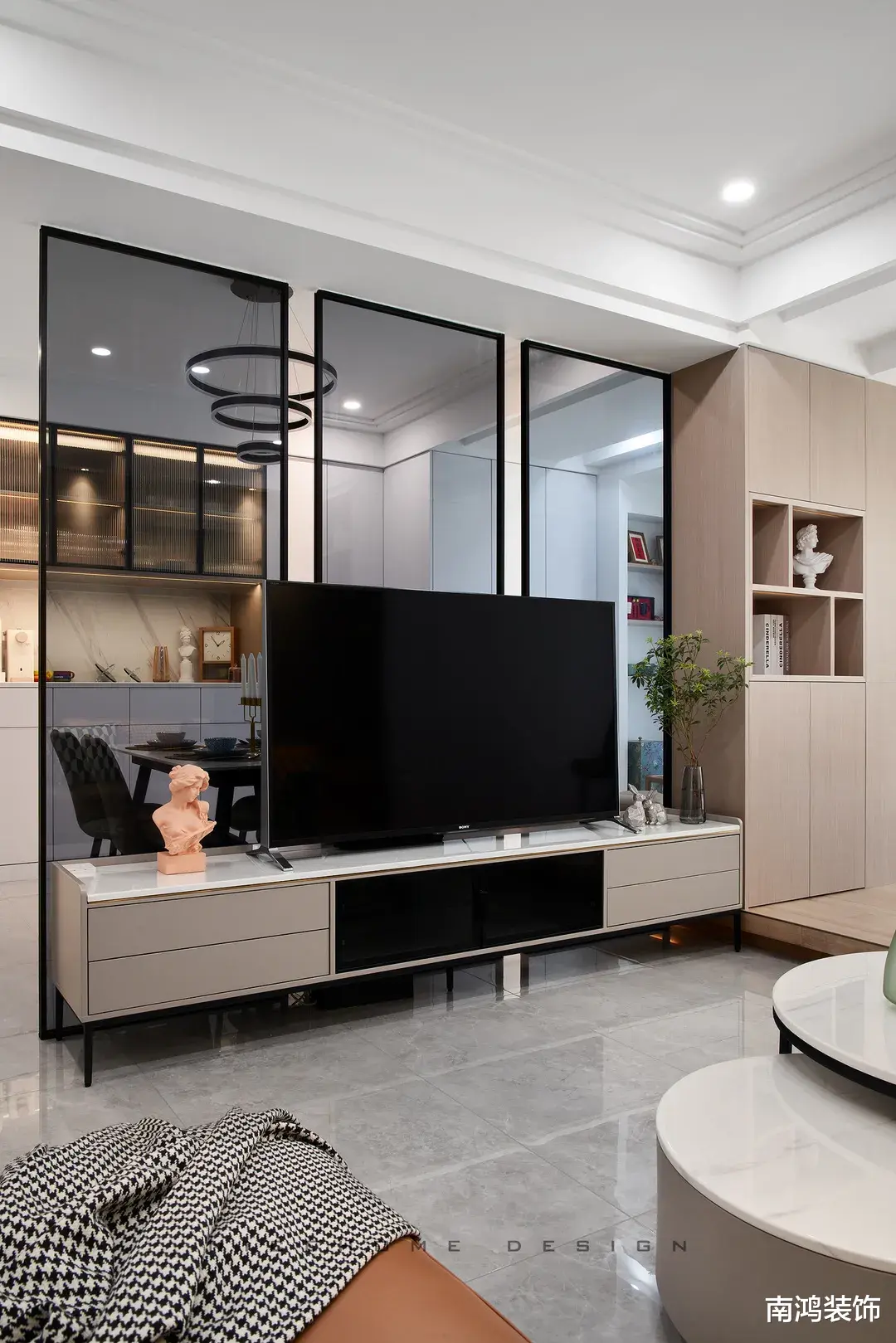 简约|三室改两室，双地台做休闲区+茶室，独居的生活就是这么任性自由！