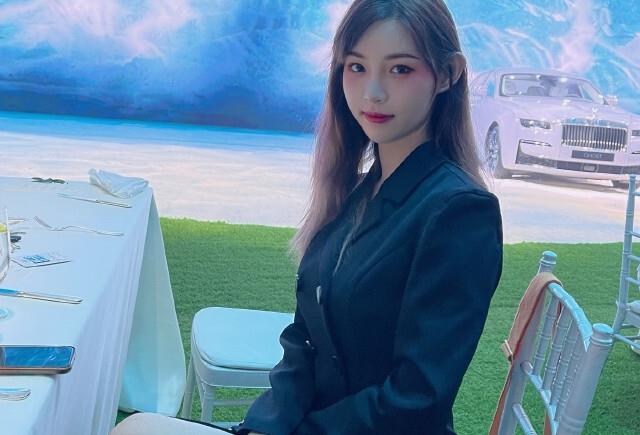 林志玲|痞幼不愧是“机车女神”，早期自拍很少被提及，身材完美太惊艳