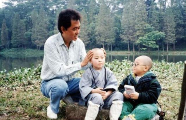 郝劭文|郝劭文：4岁爆红9岁隐退，千万积蓄被父母败光，现今怎样了？