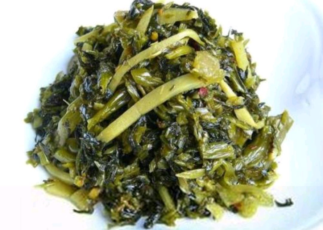 尿酸|尿酸高的人，要多吃素？提醒：4种“素菜”是隐形的“高嘌呤”