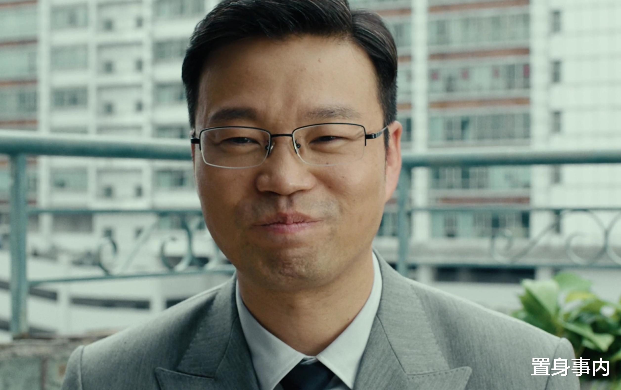 巨兴茂|影视圈的逆袭典范：这5位样貌独特的演员，娶了娇妻挣到大钱