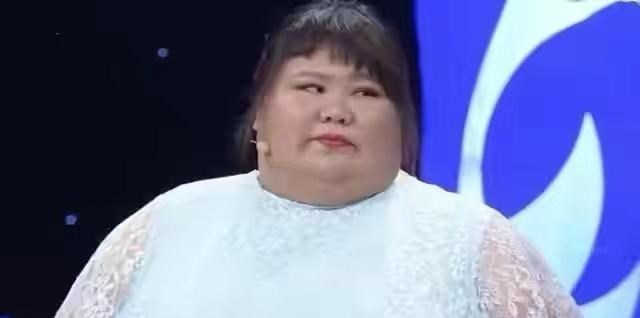 校花|校花被老公“疯狂投食”，喂到332斤，校花：知道老公爱我不恨他