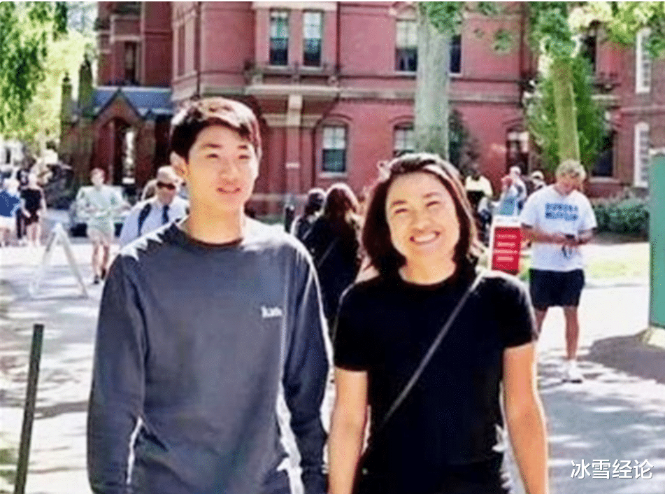 |潘石屹给美豪捐6亿，却只对疫情说加油，如今旗下公司被罚8664万