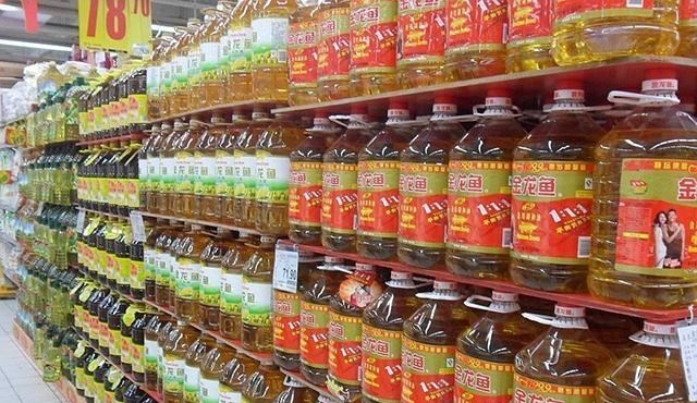 童书小窝|年赚1660亿的品牌，“真身”却是“伪国货”？“藏”华已几十年