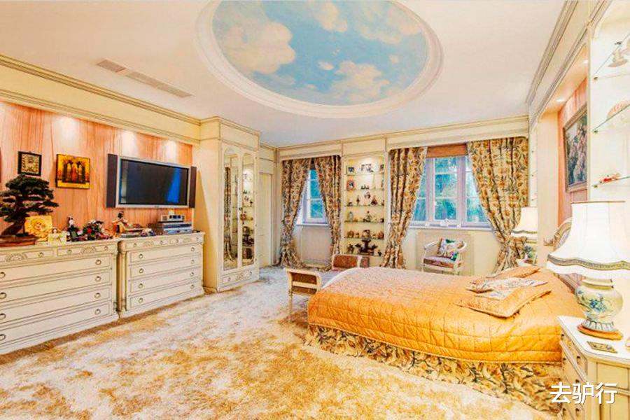 兰德酷路泽|俄罗斯富人区：千万富翁属于最底层，车库豪车太多布满灰尘