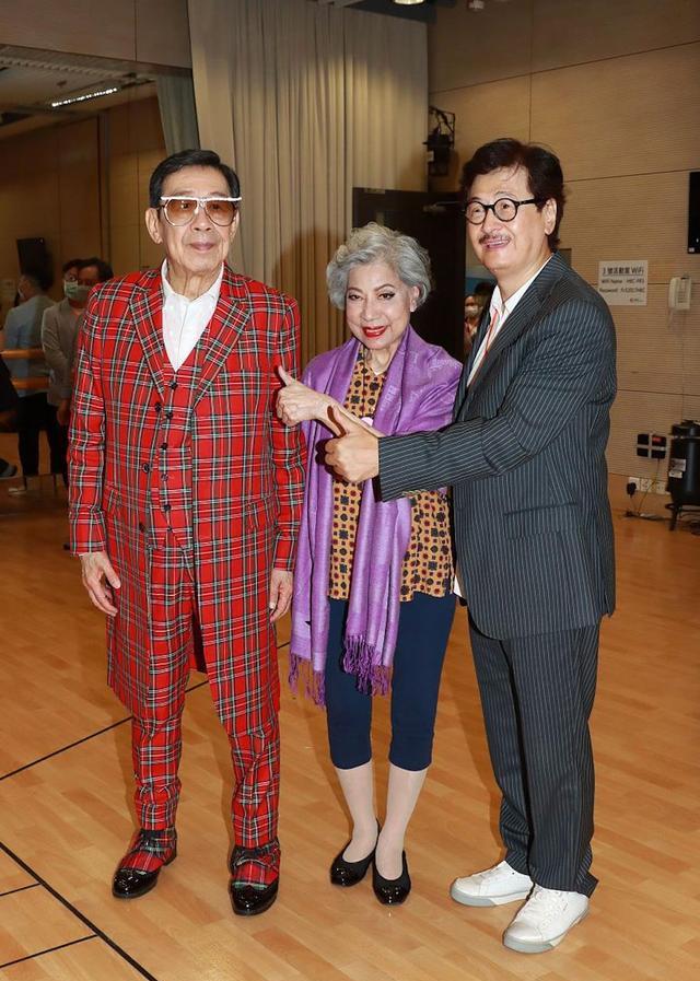 佟丽娅|87岁罗兰罕聊TVB拍摄现状,坦言老人无特权,凌晨两点收工已算早