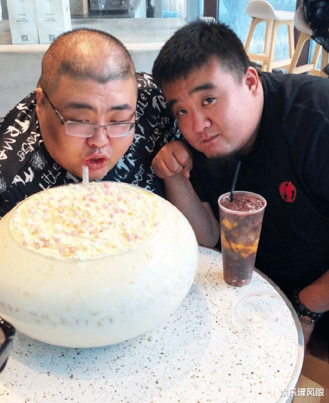 大蒜 人走茶凉?泡泡龙离世后,母亲病危住院,搭档却沉迷减肥不去探望