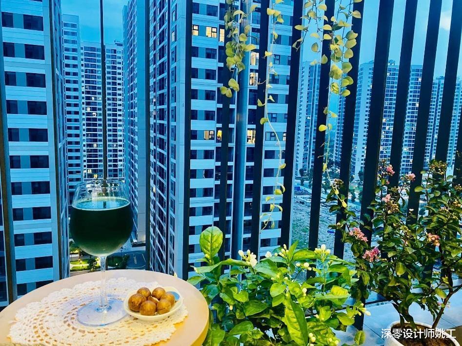 一个人住这套80㎡，才叫做真的爽，专门腾出一整间客卧做衣帽间