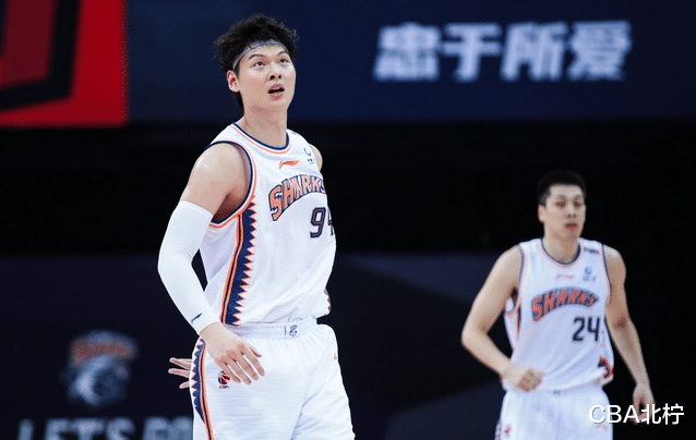 王哲林|CBA三消息：山東悍將將回CBA，扣籃王轉(zhuǎn)型三籃，王哲林傷勢已痊愈