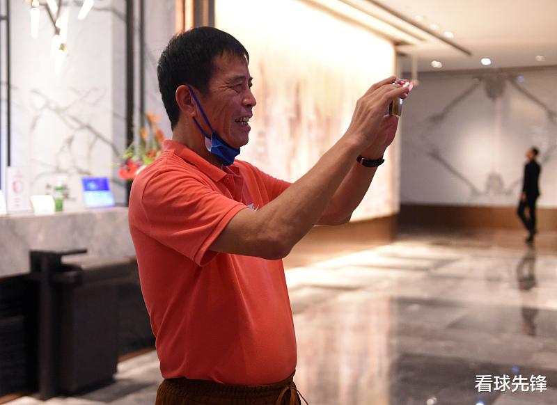 浙江省|金元至上！難舍榮華海港功勛，閉門羹招待李霄鵬