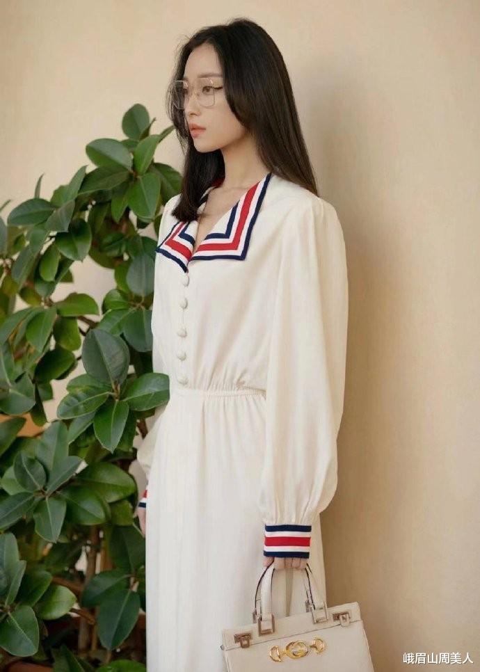 倪妮|倪妮走红毯真放得开，一袭“吊带裙”美成焦点，一般人驾驭不了