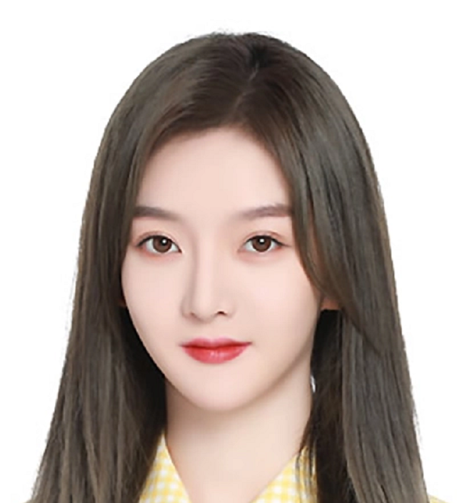 谭晶|24岁青钰雯直播割腕！向粉丝诉苦不愿就医，反复称自己“很痛”