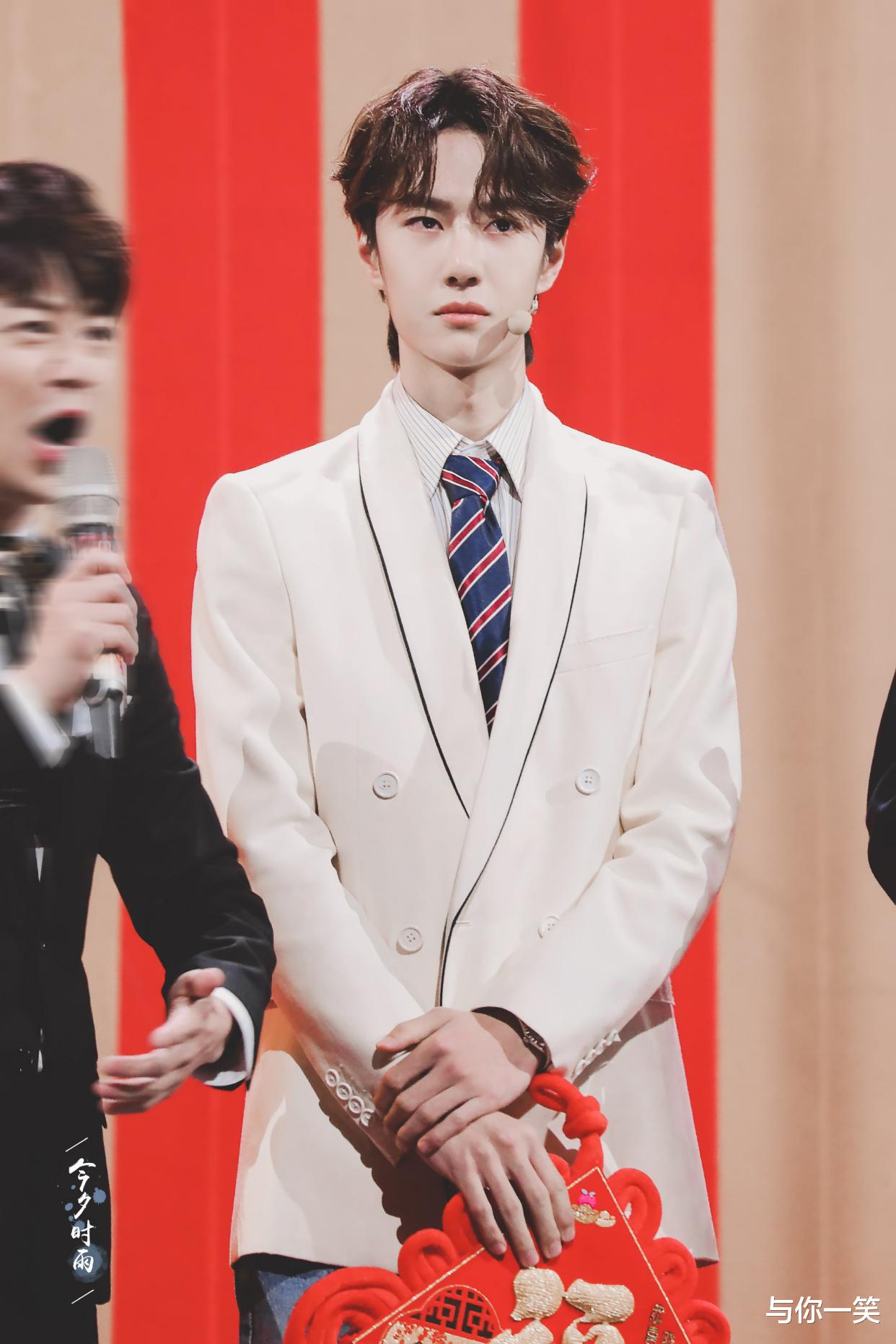 范冰冰|王一博高端彩妆官宣？曝雅诗兰黛全线代言人已定，乐华终于发力