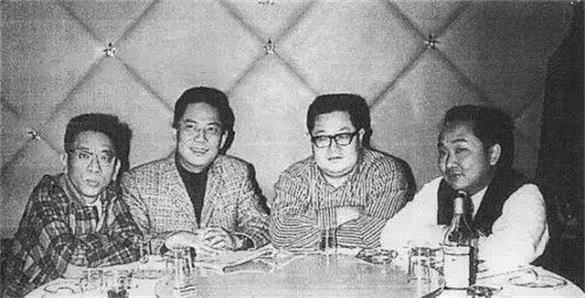 古龙|一生风流潇洒的古龙，唯一留给儿子的抚养费是《天涯明月刀》版权