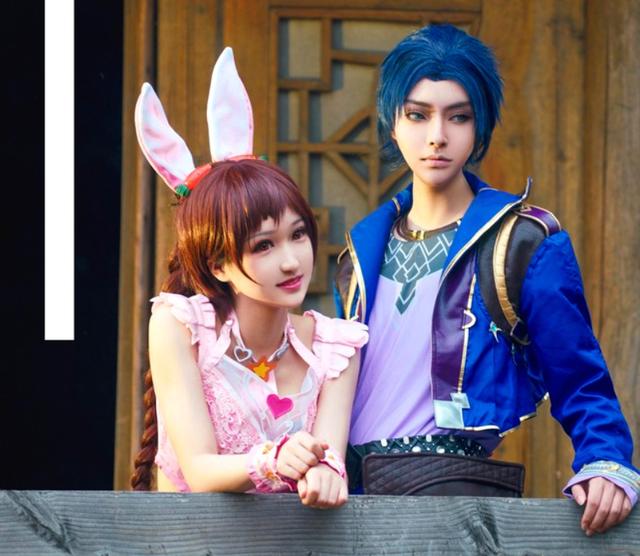 小舞|cos小舞还原度低没关系,能看到小舞“安全裤”,细节就给满分