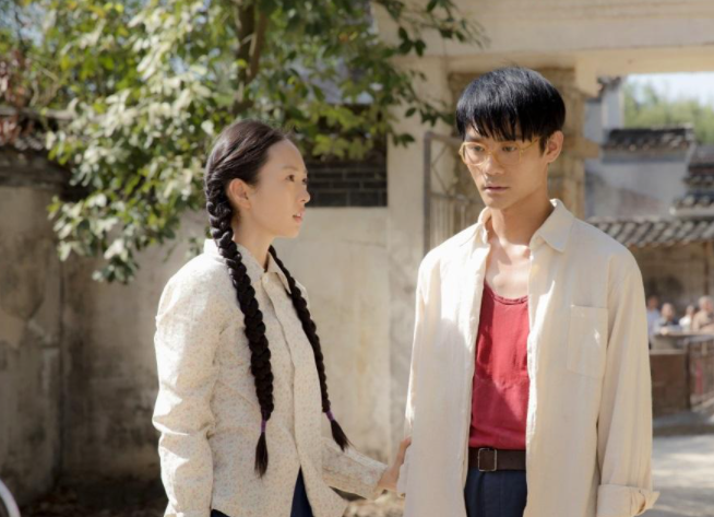 杨紫|网传杨紫主演的顶级大剧要来了，男主是一线顶流，这阵容不追都亏