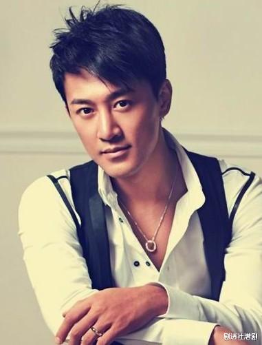 林峰|内地新剧演技浮夸被指是咆哮帝,前TVB一线小生反击:不是霸道总裁