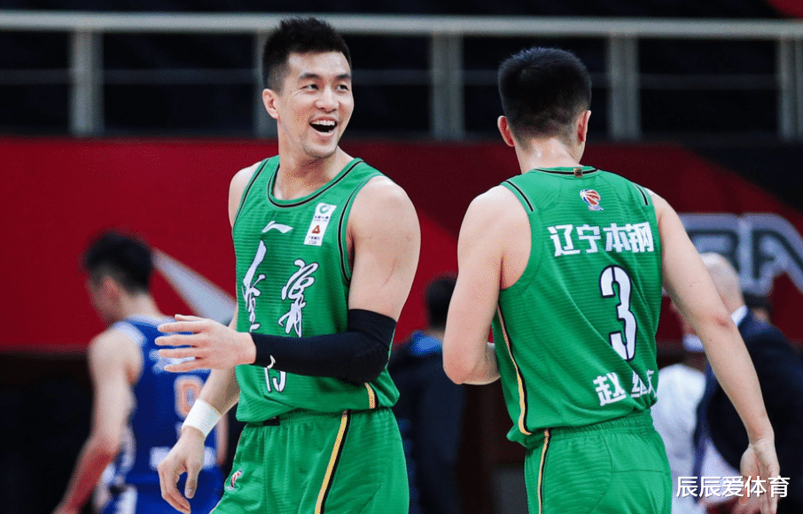 楊鳴|央視直播：CBA巔峰對決再現(xiàn)，楊鳴極有可能會選擇戰(zhàn)略性放棄