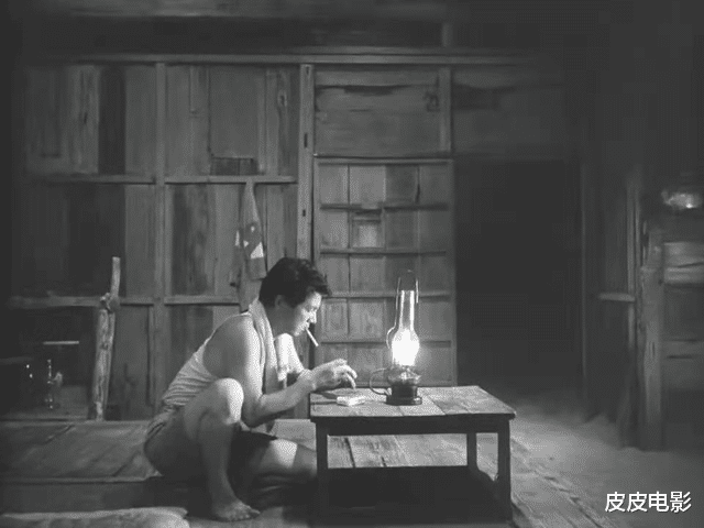 日本电影|这部日本电影，写满了“欲望”，耐心看完后，才知它确实是部神作