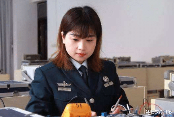 文职|2021军队文职报名将结束，年薪10万却遭遇冷场，近万岗位无人报名