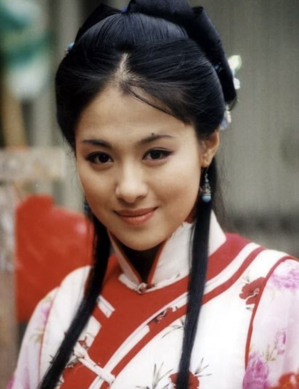 金铭|盘点那些刚出道时很美，但很快长残了的女明星们