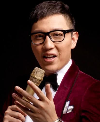 华少|“中华好舌头”华少的毁灭史，他的故事远比你想象的更恶劣