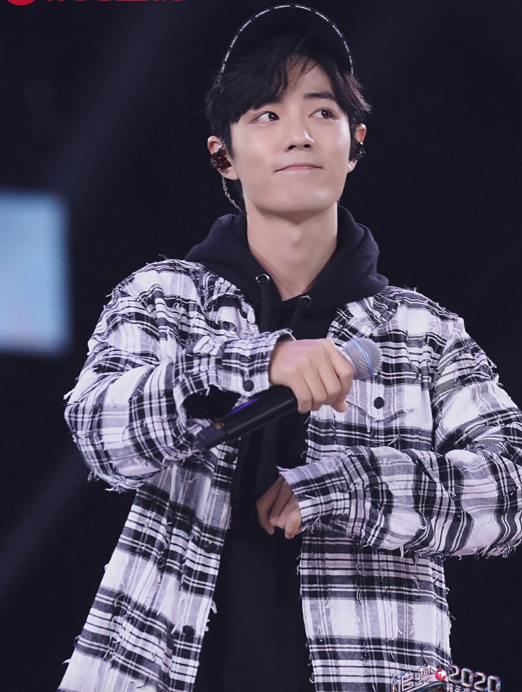 宓听枫|流量不是原罪,肖战的“顶流”是用五年时间演数十个角色走出来的