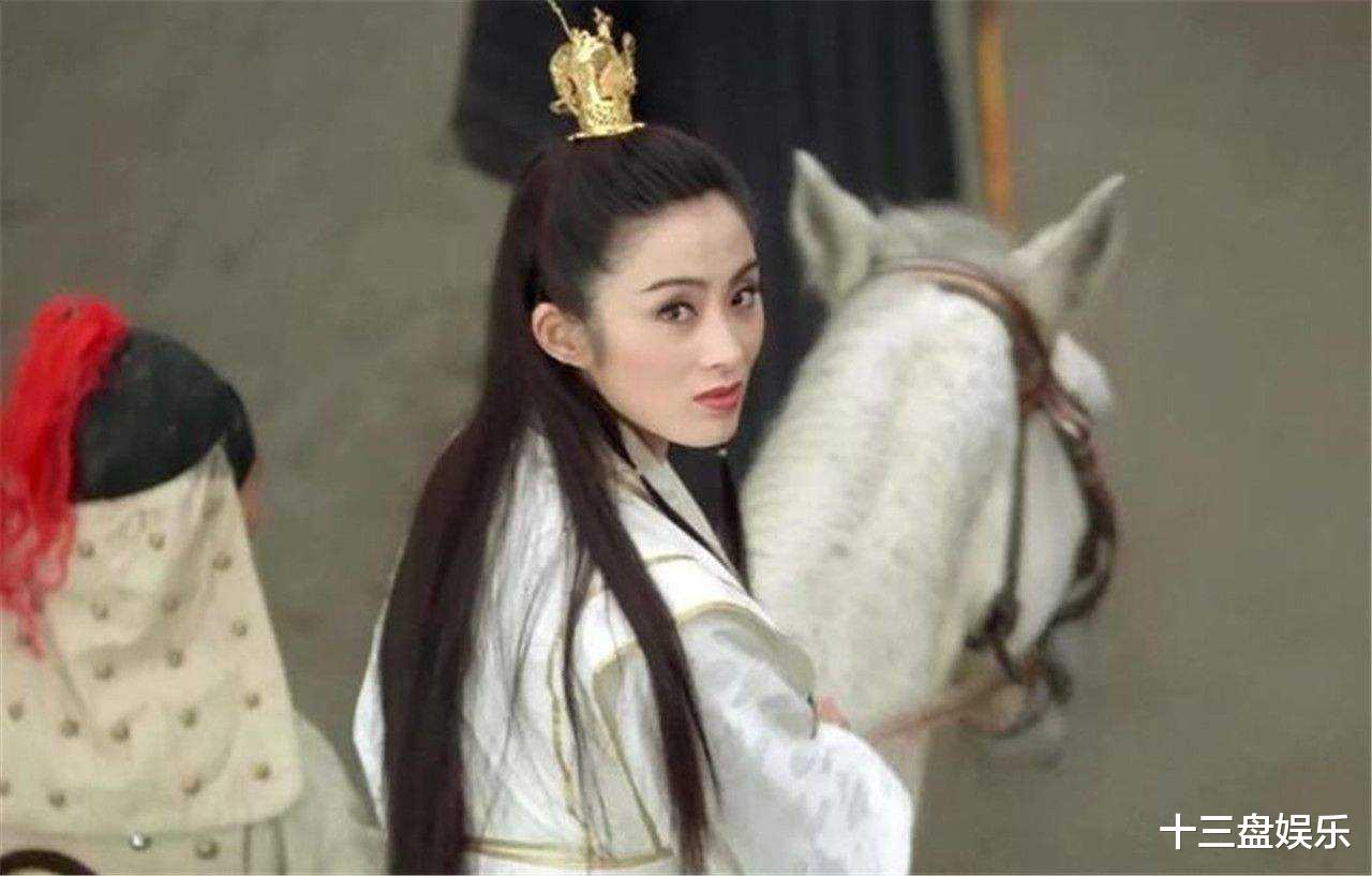 张敏|晶女郎张敏为王晶再现荧幕,样貌大变观众认不出,经典赵敏已不再