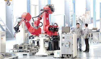 光刻机 比肩光刻机的设备，中国产量全球第一，却还要进口70%