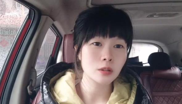 女孩|朱单伟离婚后成“香饽饽”，有人拉横幅堵门，还有人扬言为他生娃