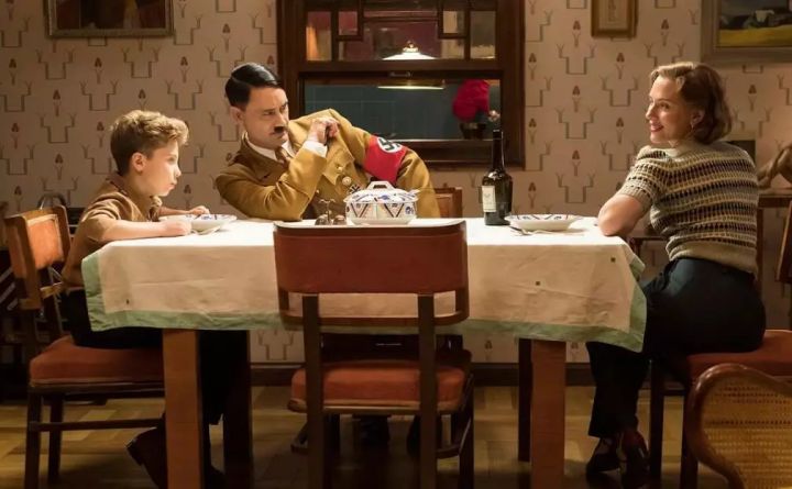 乔乔兔|《乔乔兔》：在“配种计划”宣传下，妙龄少女自愿献身军官