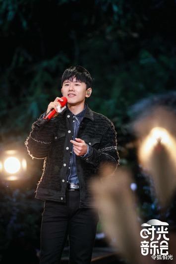 王冰冰|汪苏泷不配和任贤齐上这档音乐综艺？那你得问许嵩同不同意了