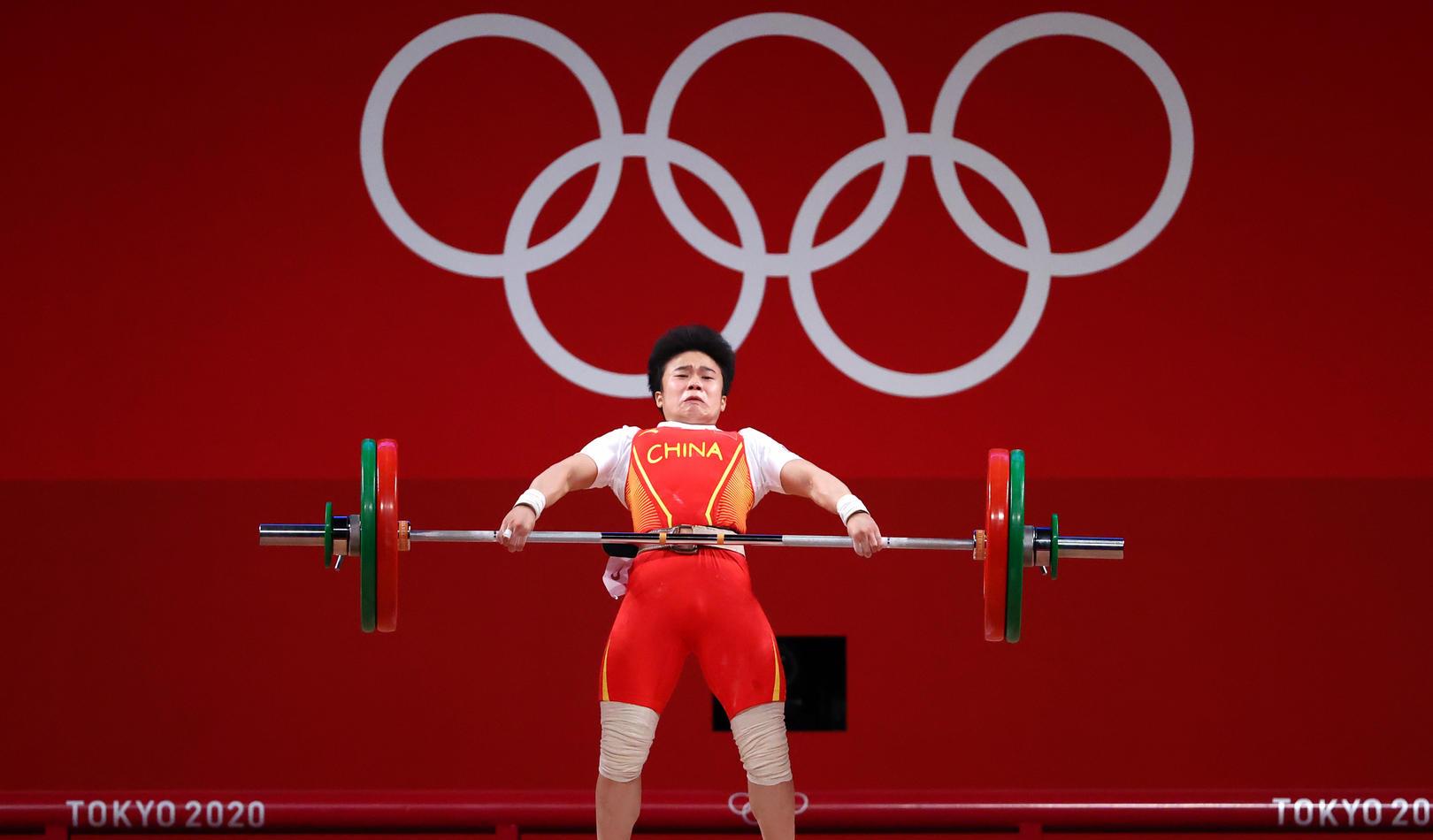 DrLion狮博士|金牌得主的法宝，侯智慧保温杯、风油精火了，詹姆斯维金斯都说好