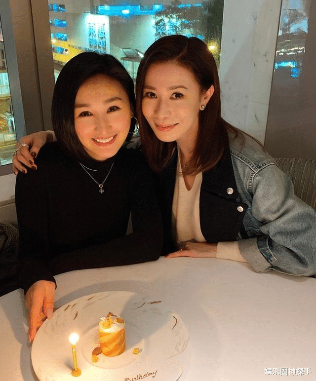 高海宁|港姐高海宁34岁美艳依旧，172cm身材火辣，和小孩子合影引关注