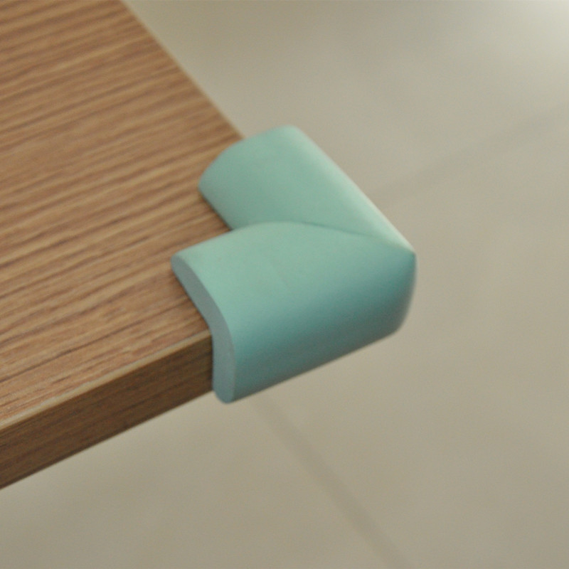 菁妈育儿|穿尿不湿宝宝臂力惊人，悬空撑在桌子上，网友：长大参加奥运会