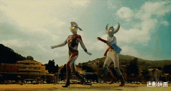 吴孟达|46年前的港版奥特曼，华语首部超级英雄片，剧情奇葩雷人却烂成神作！