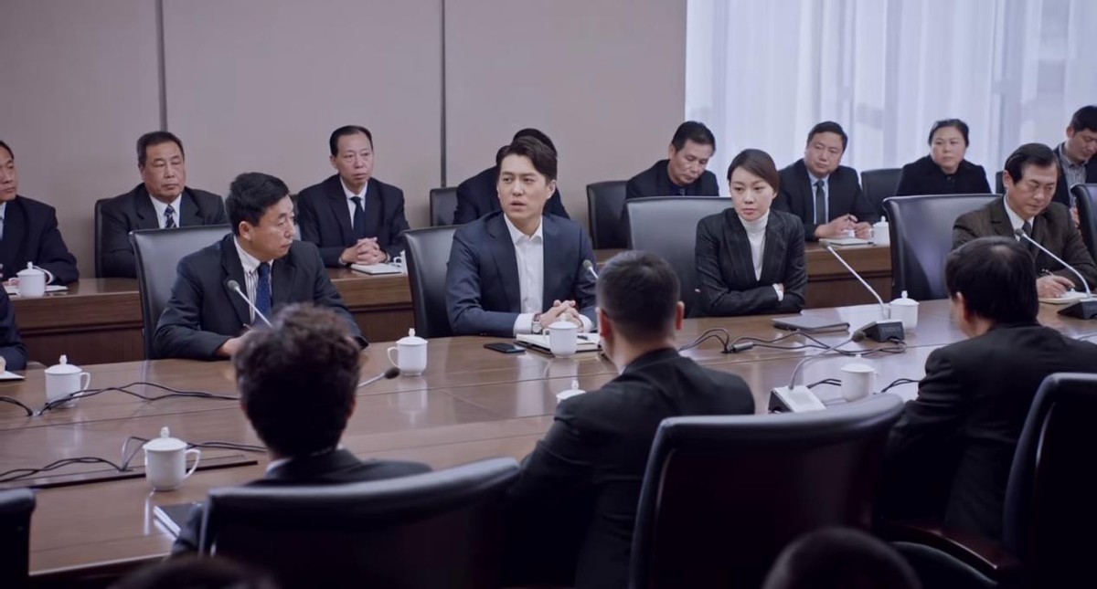 靳东|《突围》16集之后,才知道靳东这位国家一级演员的实力,不是吹的