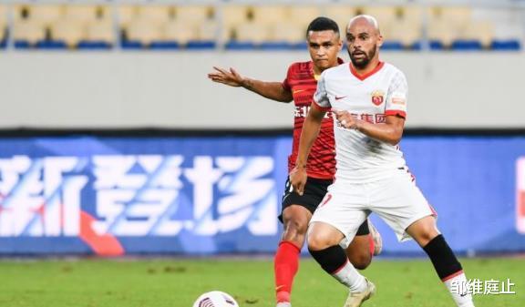 广州城|1-0，上海海港小胜广州城！锋线核心缺阵，山东泰山迎来利好！