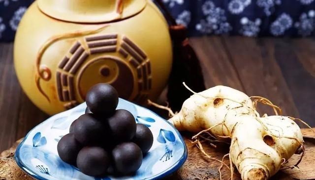 海星 如果你是个可以“永生”的人，怎样才能做到不暴力自己真实身份？