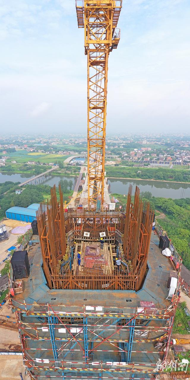 杨梅洲|湘潭杨梅洲大桥建设正酣