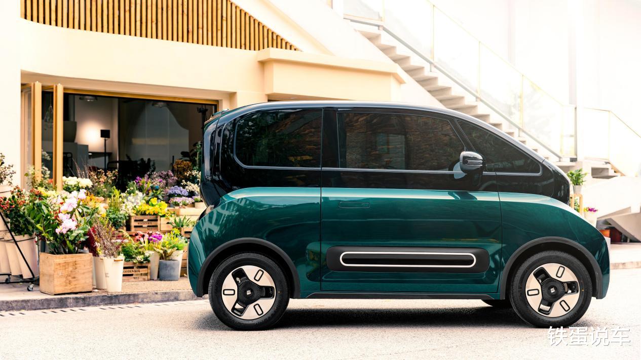 宝马MINI|宝骏造了台小车，调性和宝马MINI同层次，明星都喜欢