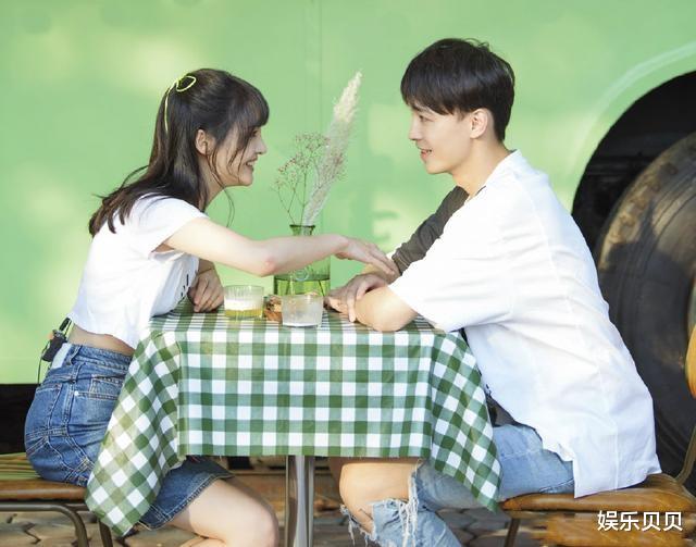 快乐男声|洪晃老师谈郑爽代孕：不经过同意的录音绝对不合法的，公开也不对