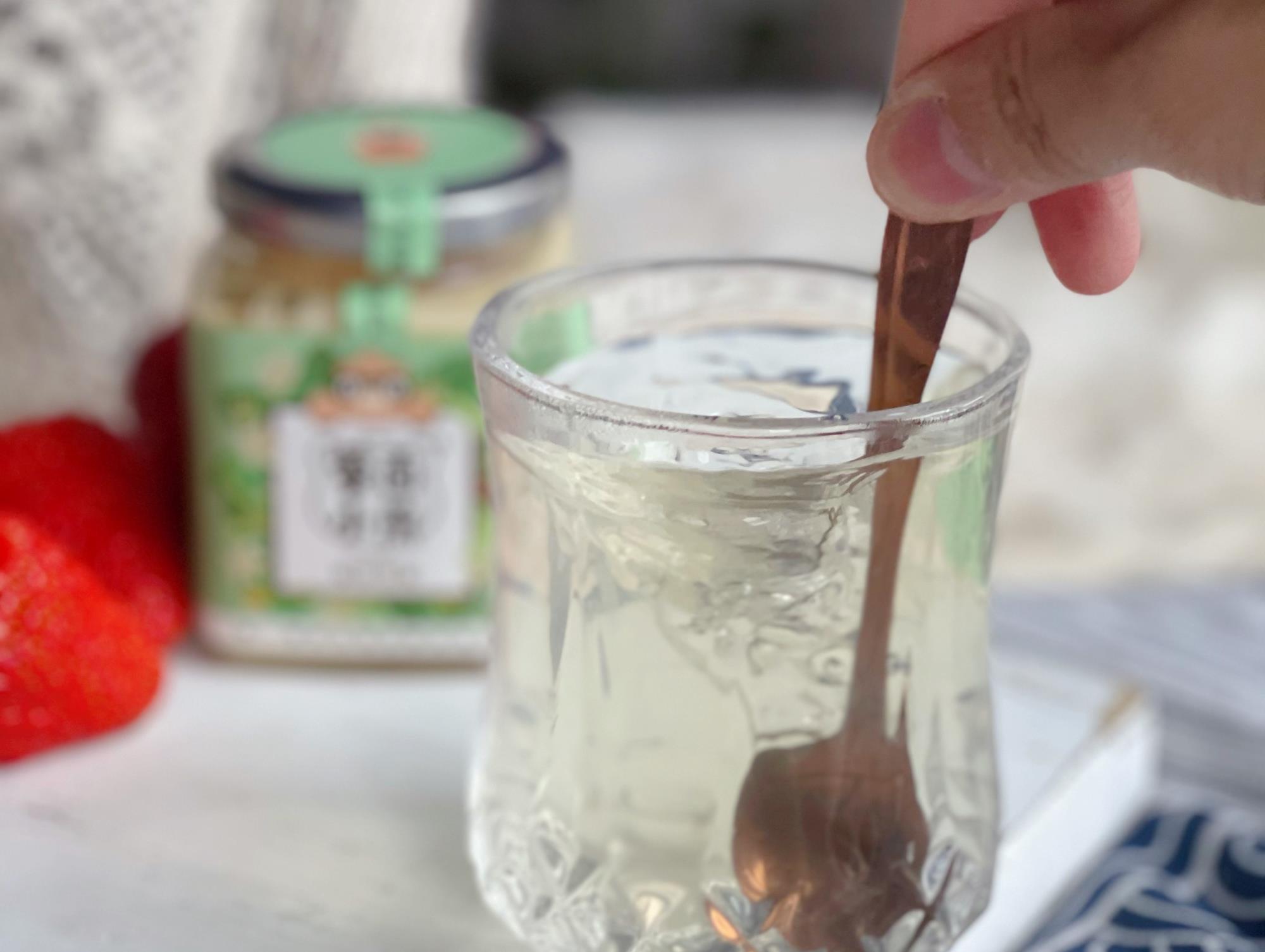 时尚专用小马甲|天啊！原来喝蜂蜜水还有这作用！